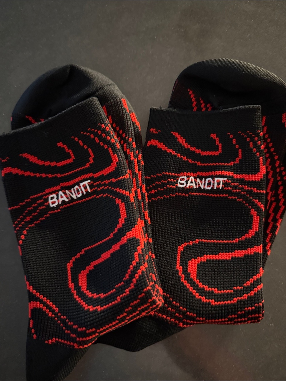 Bandit Women’s Black & Red Low-Cut Performance Socks